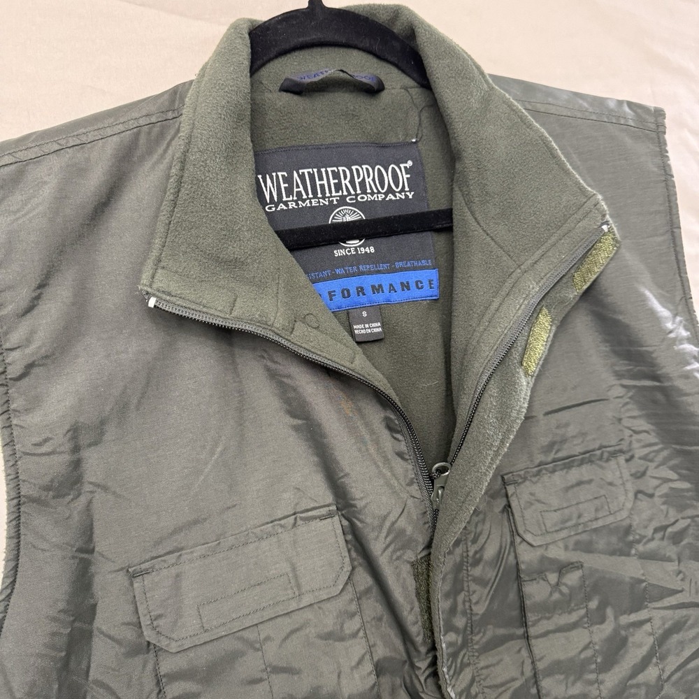 Weatherproof Performance Vest Mens Small Green Utility Fishing Travel Pockets